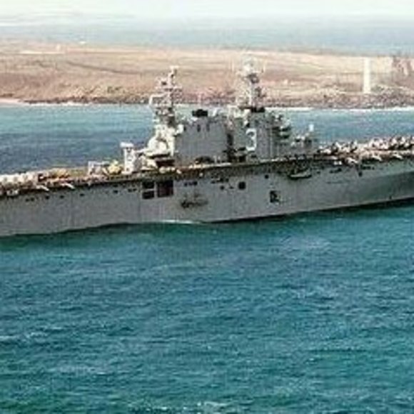 Meet your Posher, Harold - Picture 1 of 1